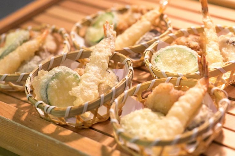 석식 뷔페　실연 코너