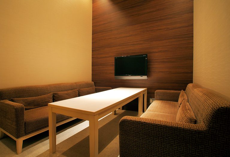 개인실 / 直(나오)